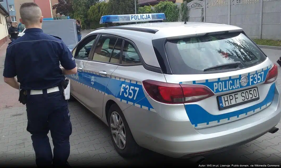 Zatrzymanie mężczyzn płacących przywłaszczoną kartą płatniczą w Tarnowskich Górach